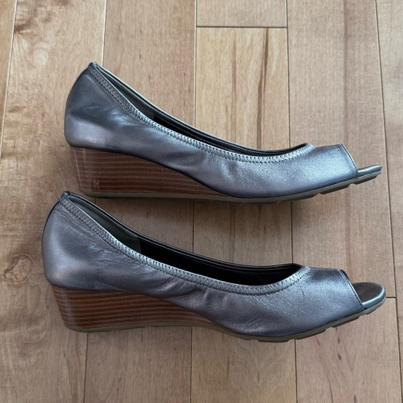 Cole Haan Leather Peep Toe Wedge Shoe - Picture 5 of 7